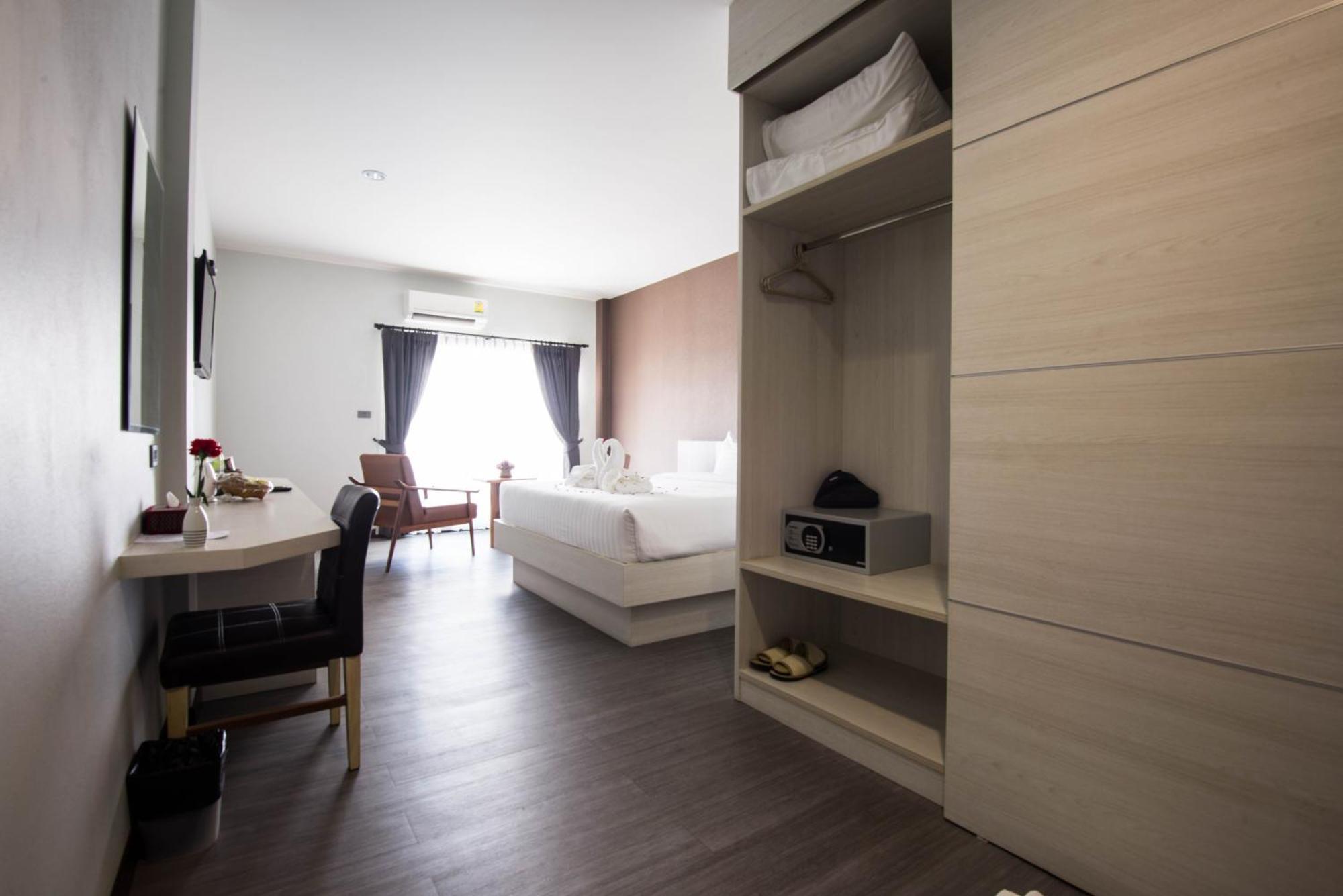 Socool Grand Hotel Nang Rong Luaran gambar