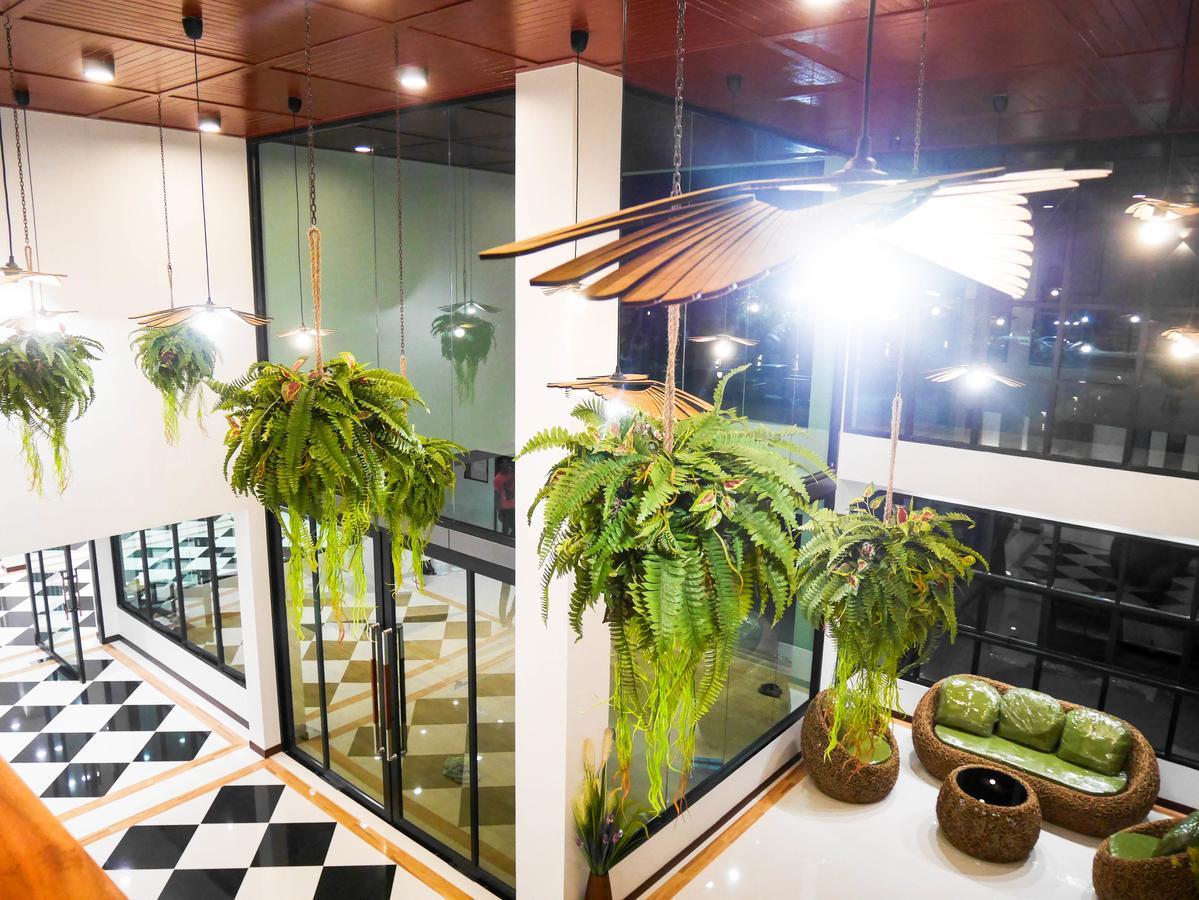 Socool Grand Hotel Nang Rong Luaran gambar